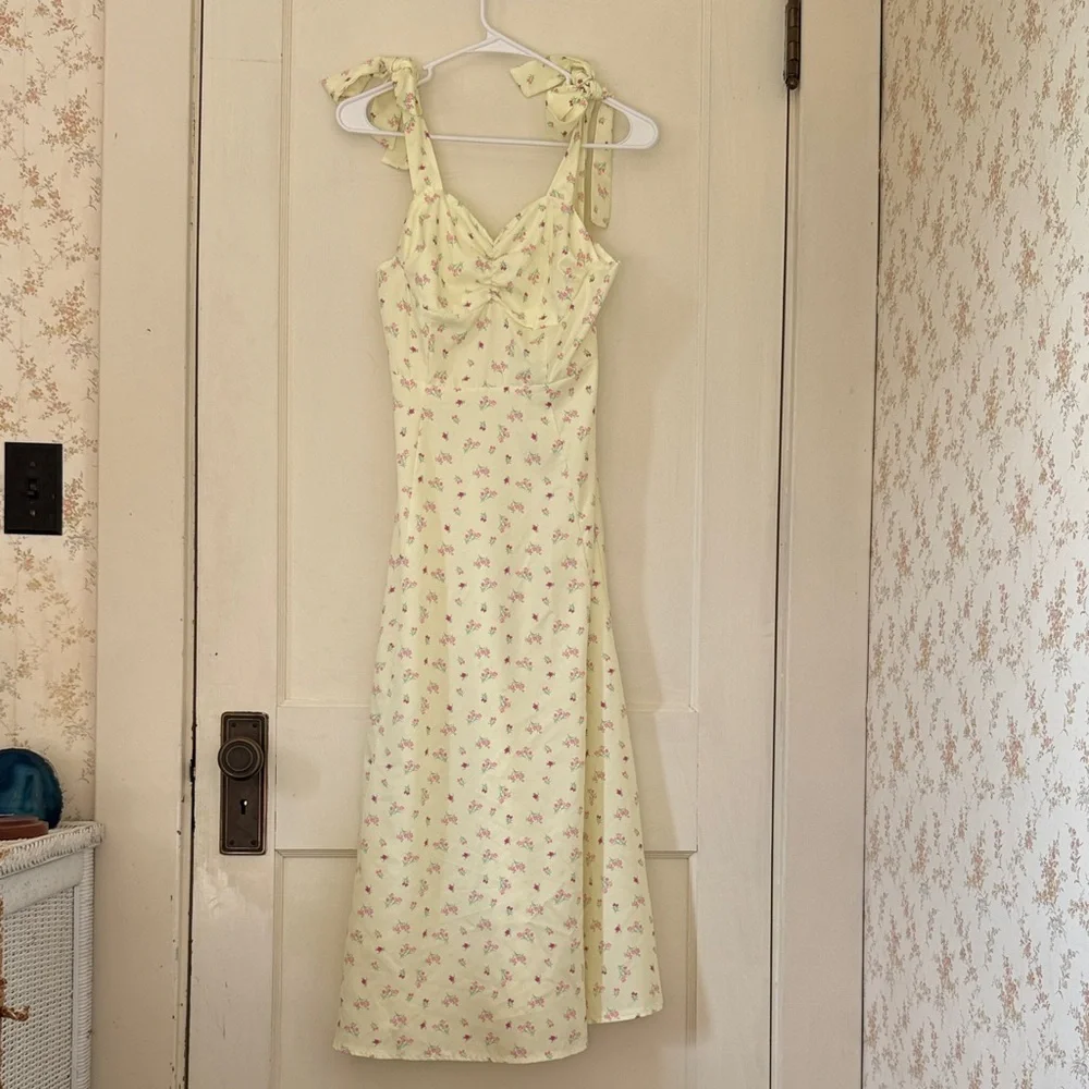 Cottagecore Floral Yellow Dress Women’s Small - Picture 2 of 12